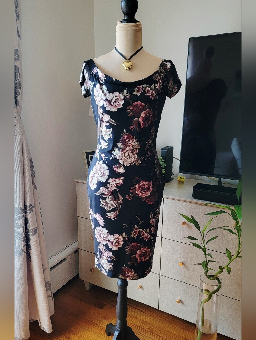 Guess Shiny Floral Bardot Bodycon Dress - Size L (Fits US M)